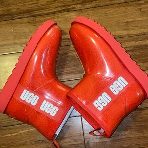 Red/Coral Uggs . Brand new never been worn